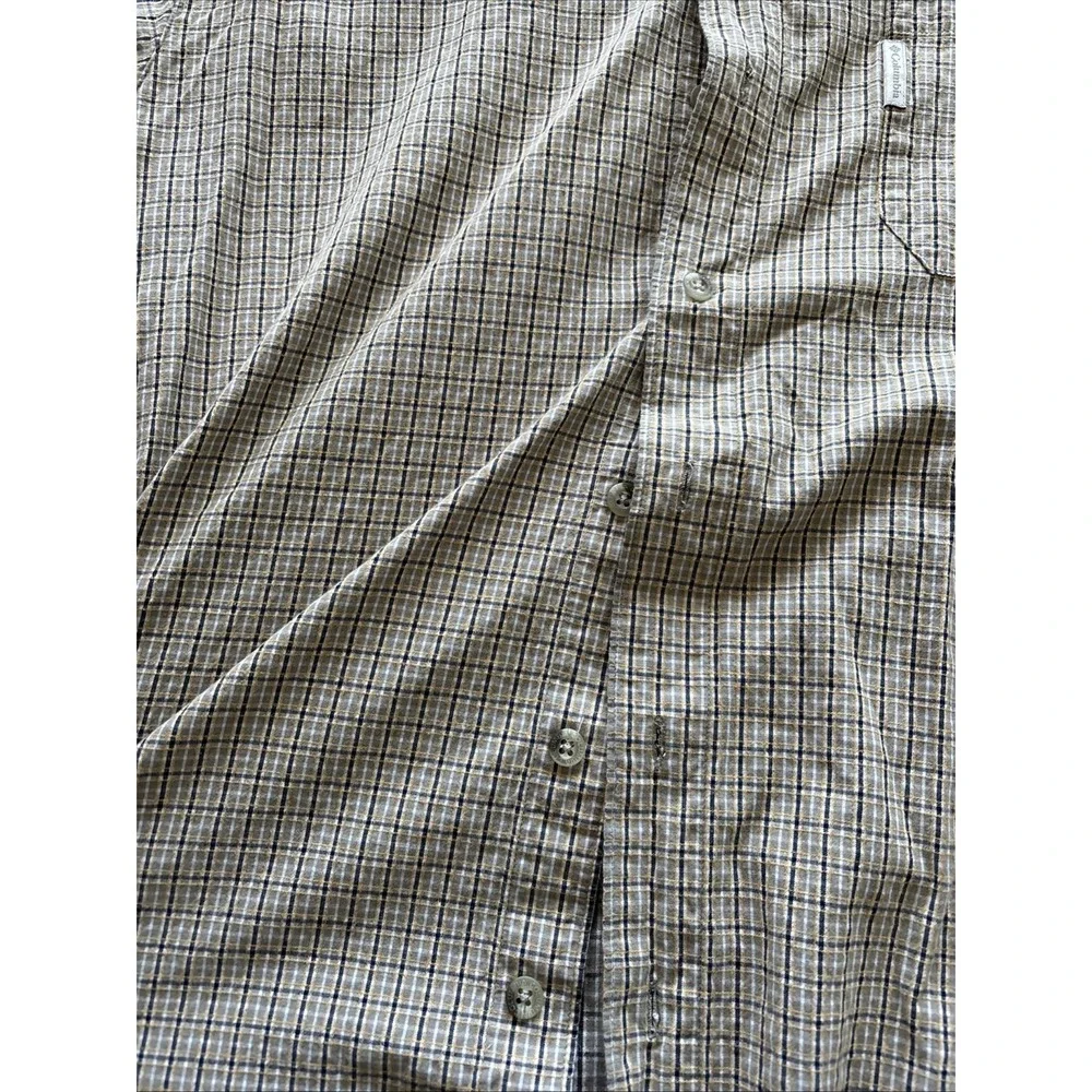 Mens Columbia Sportswear's Beige Plaid Short Sleeve Shirt Size‎ XL